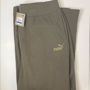 Women’s Wide Legged Puma Sweatpants